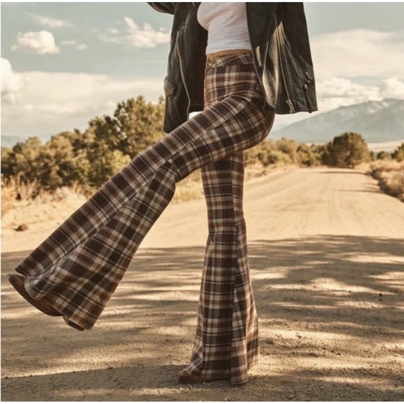 Free People Float On Super Flare Stretch Brown Plaid Jeans Bell Bottom Size 28 - Picture 1 of 9